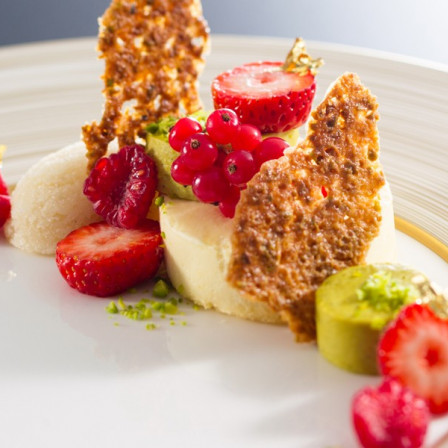 素材の味を最大限活かした料理は年代を問わずご満足いただけます|The Bellclassic Fukuoka Ohori (ベルクラシック福岡大濠)の写真(1028577)