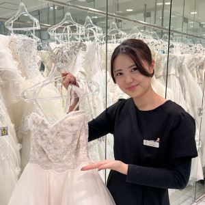 ドレスアドバイザー|ベルヴィ郡山館の写真(52980190)