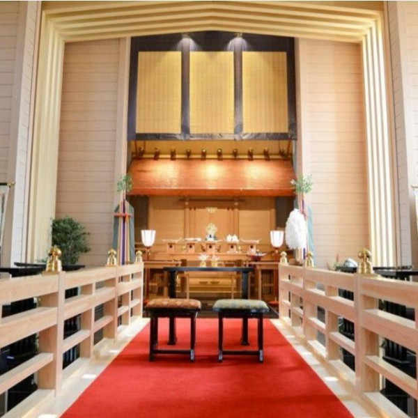 和とモダンが融合した県内初の屋外型神殿