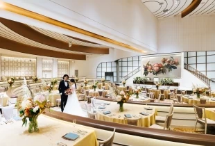ベルヴィ郡山館