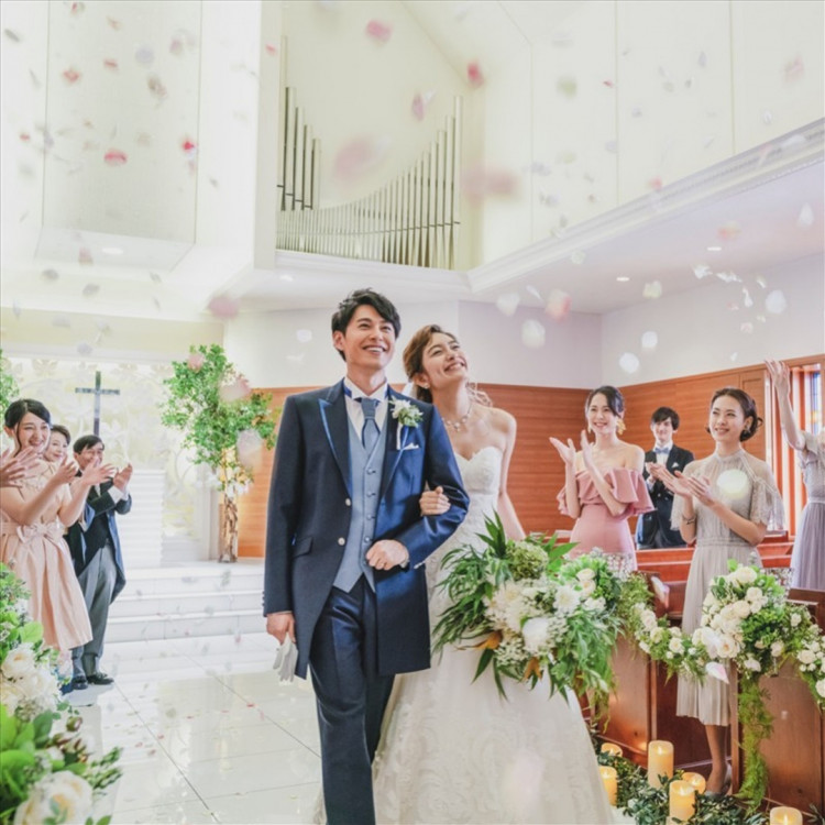 くつろぎカフェタイム ウエディングドレス 前撮り 結婚式 中国 婚礼