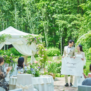 お料理や会話、音楽とともに華やかな時間を|THE NIDOM RESORT WEDDING  ニドムリゾートウエディングの写真(43022896)