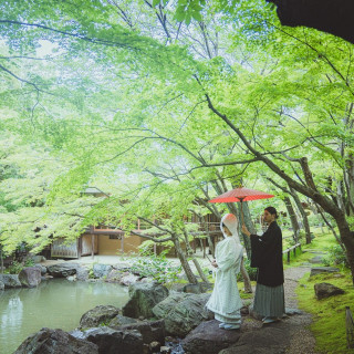 自然に囲まれながら、一生の記念になるおふたりらしい写真を残せます。