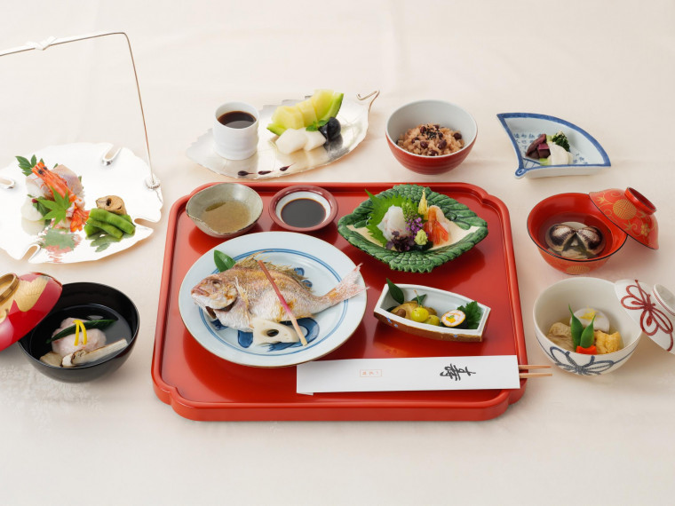 老舗料亭の料理で最上級のおもてなしを