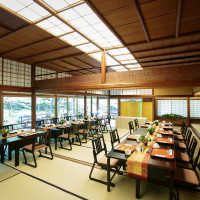 八勝館