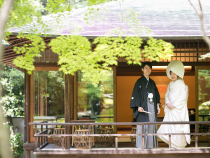 お二人の門出を大切なお時間へ
これからも続くお二人の記念日を
想いでの場所で