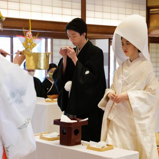 八勝館