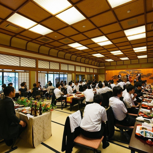八勝館