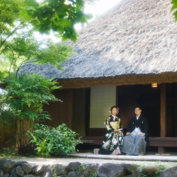 田舎家の縁側でのお写真はとても絵になります。|八勝館(国登録有形文化財)の写真(820849)