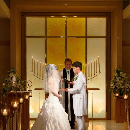 オークラアカデミアパークホテルの結婚式の公式写真（1枚目）