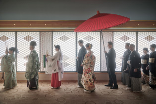 館内で叶う厳かな花嫁行列|ホテル雅叙園東京の写真(35716404)