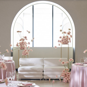 一種類のお花で構成するモードっぽい世界観|アニヴェルセル 立川の写真(53664185)