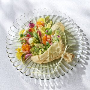老若男女に愛されるオリジナル料理。小麦粉やバターを少なく使い女性でも胃もたれしない優しいフレンチ|アニヴェルセル 立川の写真(47183865)
