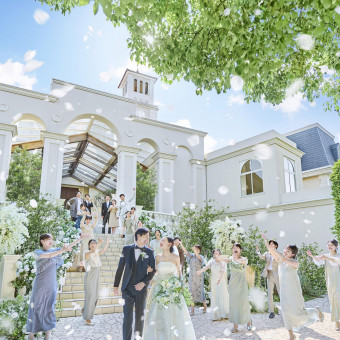 フラワーシャワーの演出