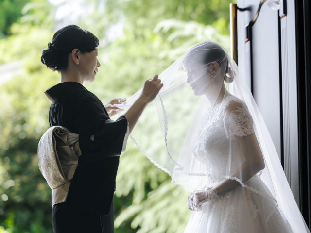 【1件目見学限定】ご新婦様のお色直しプレゼント