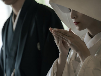 「心」を最も美しく伝えるための
「形」にこだわり 式での所作
ひとつひとつを大切にしています