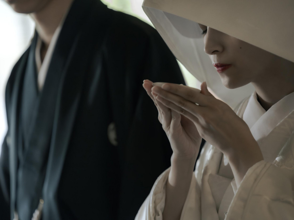  「心」を最も美しく伝えるための
「形」にこだわり 式での所作
ひとつひとつを大切にしています