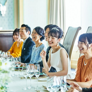 【家族・少人数フェア】こだわりの料理×会話を楽しむ結婚式
