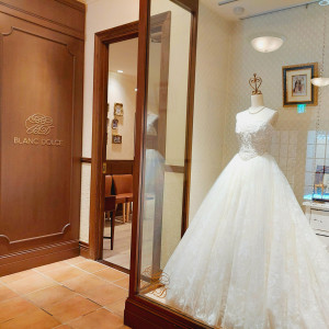 BLANC DOLCEにはご列席者用のお衣裳もご用意しております。|マリエール山手(Marriyell YAMATE)の写真(56139490)