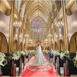 【1軒目来館4万円特典】生演奏★感動挙式×豪華絶品試食