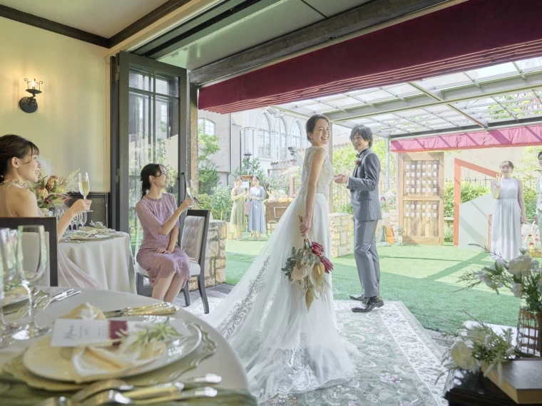 街中の喧騒を感じさせないプライベートなガーデン