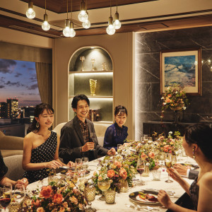 ロマンティックなナイトパーティの開催も可能。窓からの景色が特別な時間へといざないます。|名古屋観光ホテルの写真(34798016)