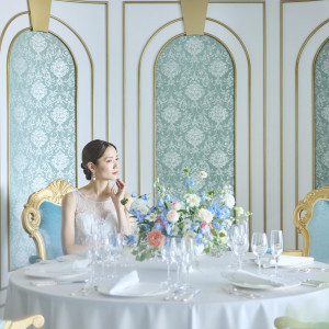 ホテル館内は花嫁の姿を際立たせるクラシックな空間で溢れる♪