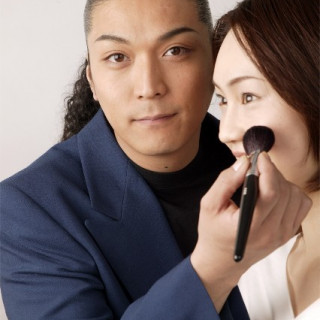 AKIRA Stylist Teamのカラーカウンセリング