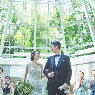 【木曜限定】光溢れるチャペル×豪華試食付きフェア