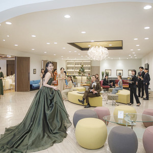 GENNUのロビーではゲストとのひと時を|ラヴィール岡山の写真(54395090)