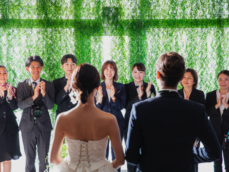 各分野のプロがお二人のLike You Weddingを実現