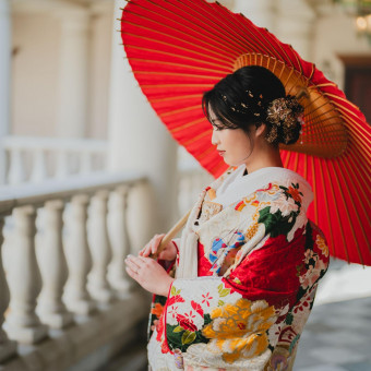 和装・色打掛にて