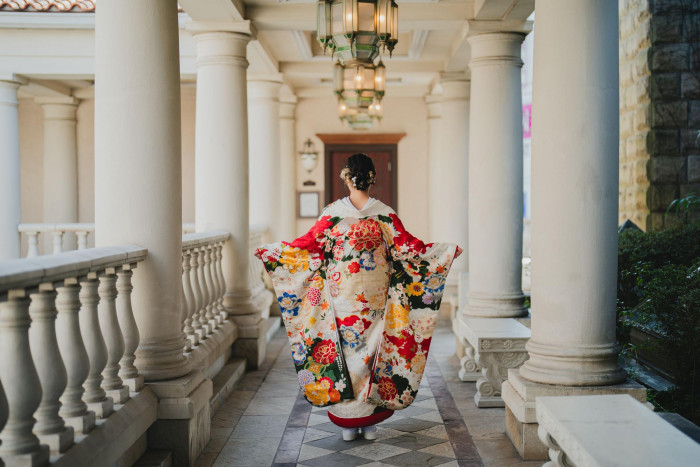 和装・色打掛にて