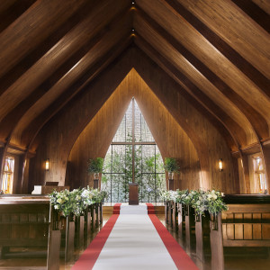 木造りの美しさ際立つ伝統的な教会|京都ノーザンチャーチ北山教会の写真(55472740)