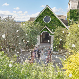 【結婚式時期の料金変動なし】120万優待付のプレミアムプラン