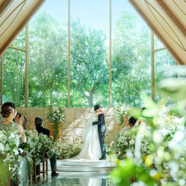 満足度96%★最安保証《森のチャペル誕生》10大特典★国産牛コース試食