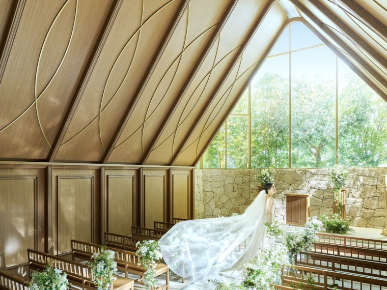 公式サイトからの予約で最低価格保証!