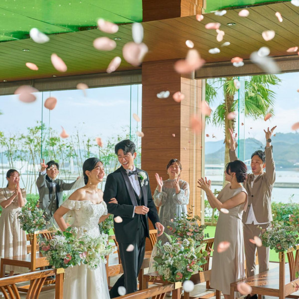 ホテル敷地内の一棟貸切邸宅。