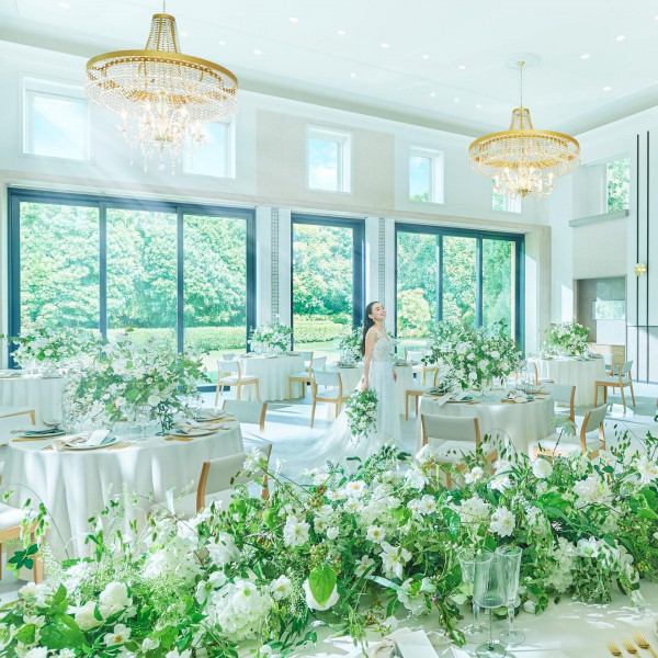 雰囲気の異なる3つの邸宅から選べるのが魅力