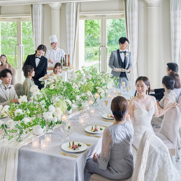 【リニューアル記念:挙式料全額(30万円相当)&お料理代(4,000円×大人人数)】