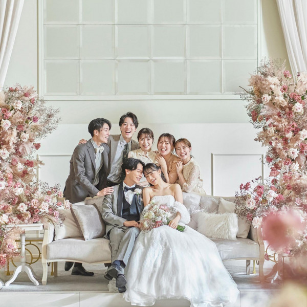 【憧れのドレスOFF(最大30万円)】日程も準備もしっかり検討したい方オススメ!