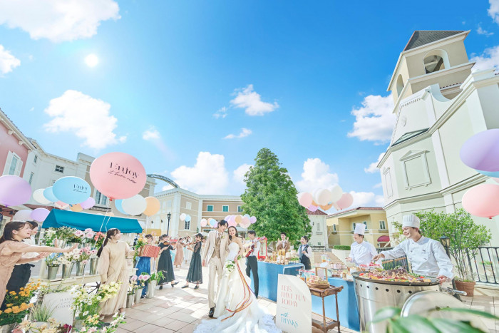 テーマパークのような非日常の街並みで憧れを叶える結婚式を…