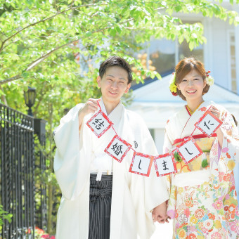 和装も神殿や和室、屋外もたくさんのスポットがあるのでたくさんお写真を残してみては。