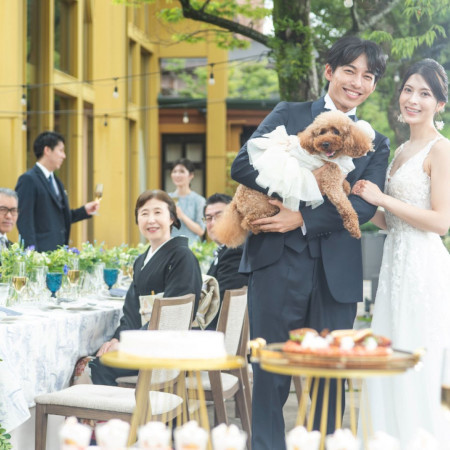 ガーデンパーティが叶う城山の森を貸切にできる1軒屋邸宅が魅力プライベート感満載の一日に