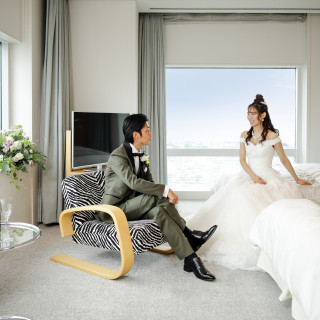 【三ツ星ホテルのおもてなしを堪能!】新郎新婦の結婚式当日のご宿泊をプレゼント!