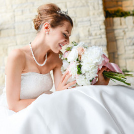 ＼衣裳総額50万円成約特典／充実の衣裳特典＆ドレス試着フェア