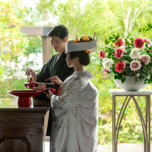 【水合わせの儀】それぞれの家と家が繋がり、一つになるセレモニー。|横浜迎賓館の写真(22493301)