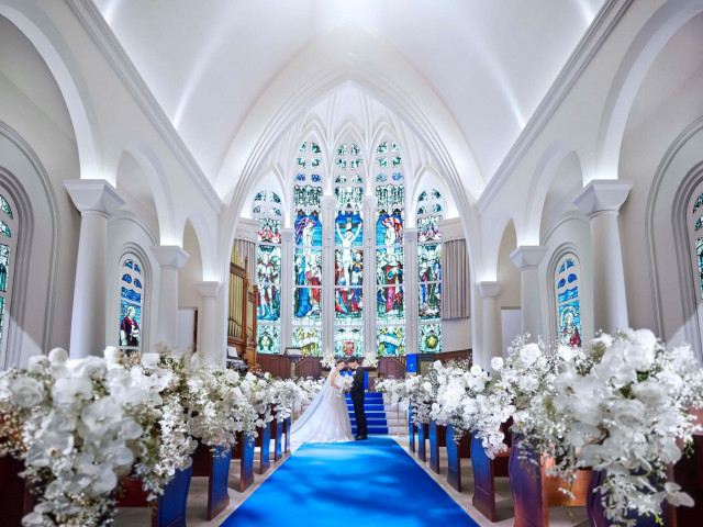 【アクセス抜群！新横浜から10分】大聖堂×全天候型*ガーデン付邸宅W*