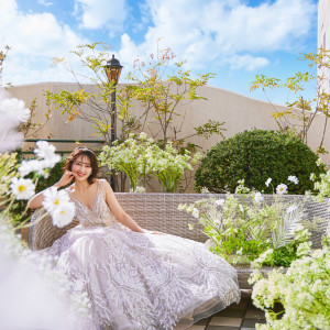 お花に囲まれた華やかなガーデン付貸切パーティルーム|ザ クラブ オブ エクセレントコーストの写真(36389883)