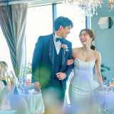 【2025年10月までの挙式限定特典】 衣裳最大67万円割引など嬉しい特典をご用意！